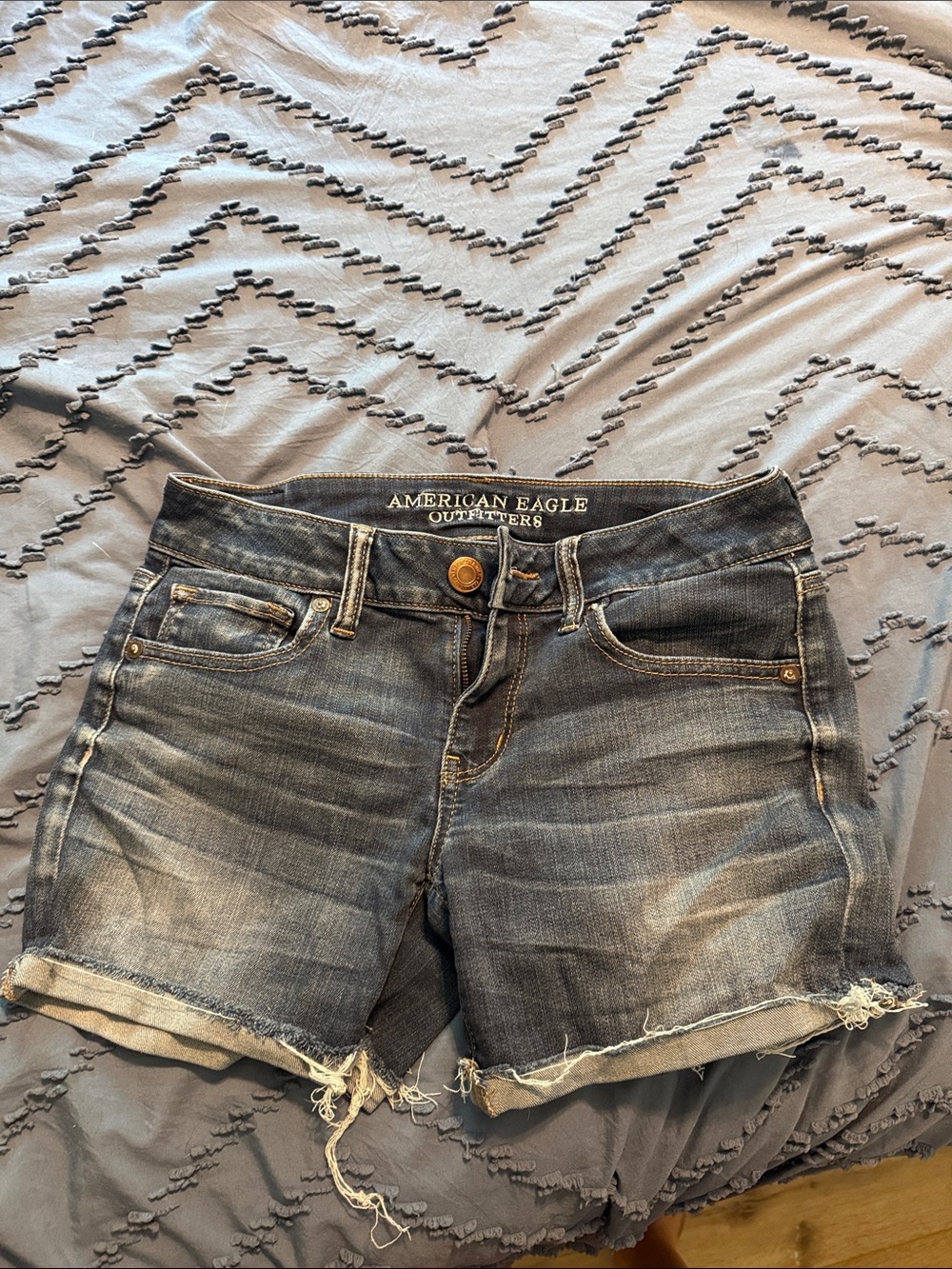 American Eagle Outfitters Women’s Washed Blue Distressed Denim Shorts